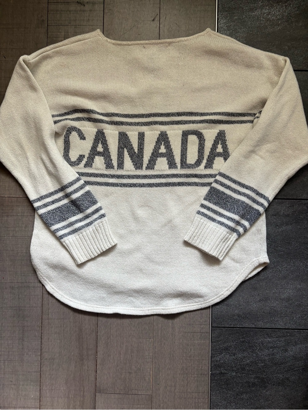 4 for $25- Women's Cream & Gray Maple-Print Canada Hockey Sweater